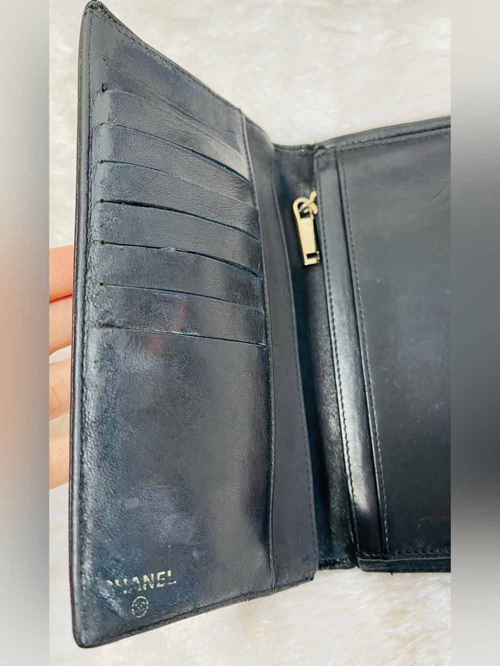 Chanel Authentic Caviar Wallet w/CALLOUTS - Picture 5 of 14
